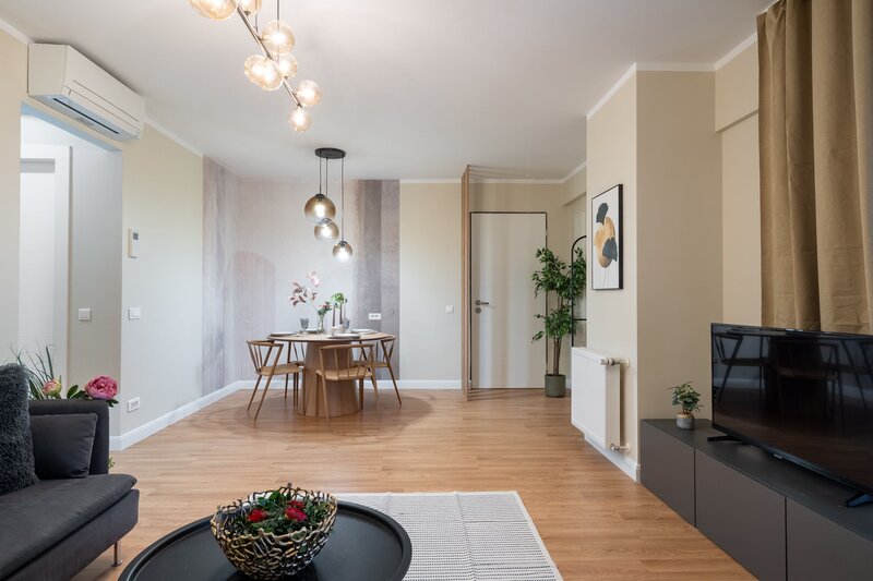 COMISION 0%-Apt 3 cam superb 75mp, vedere lac, cel mai bun raport calitate pret