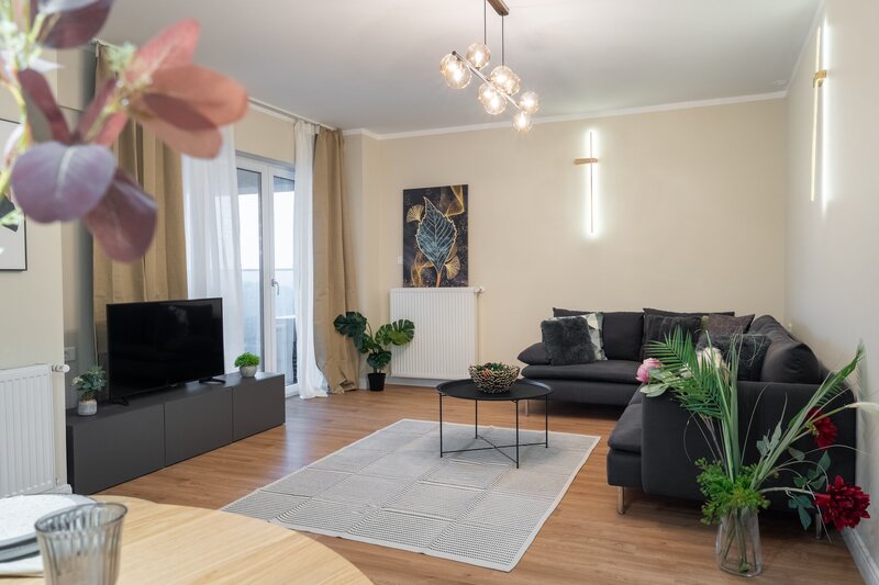 COMISION 0%-Apt 3 cam superb 75mp, vedere lac, cel mai bun raport calitate pret