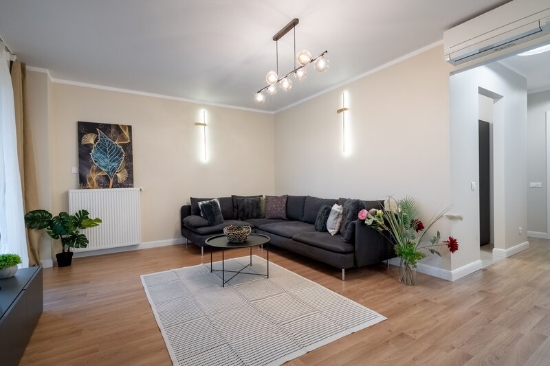 COMISION 0%-Apt 3 cam superb 75mp, vedere lac, cel mai bun raport calitate pret