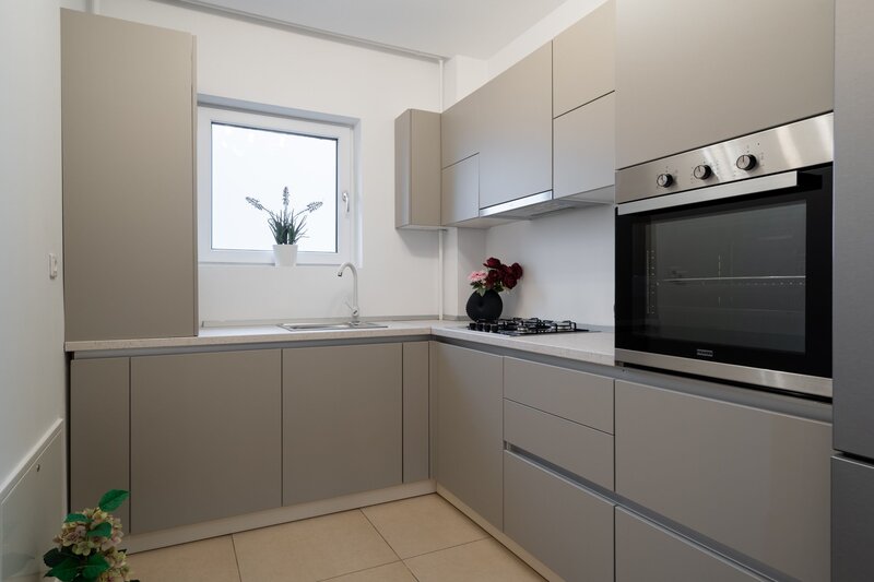 COMISION 0%-Apt 3 cam superb 75mp, vedere lac, cel mai bun raport calitate pret